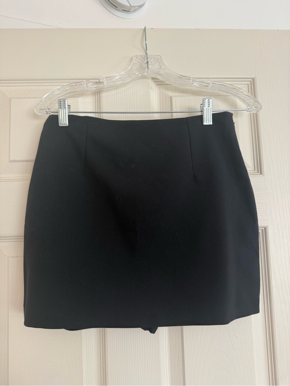 Abercrombie & Fitch Black Straight Mini Skort